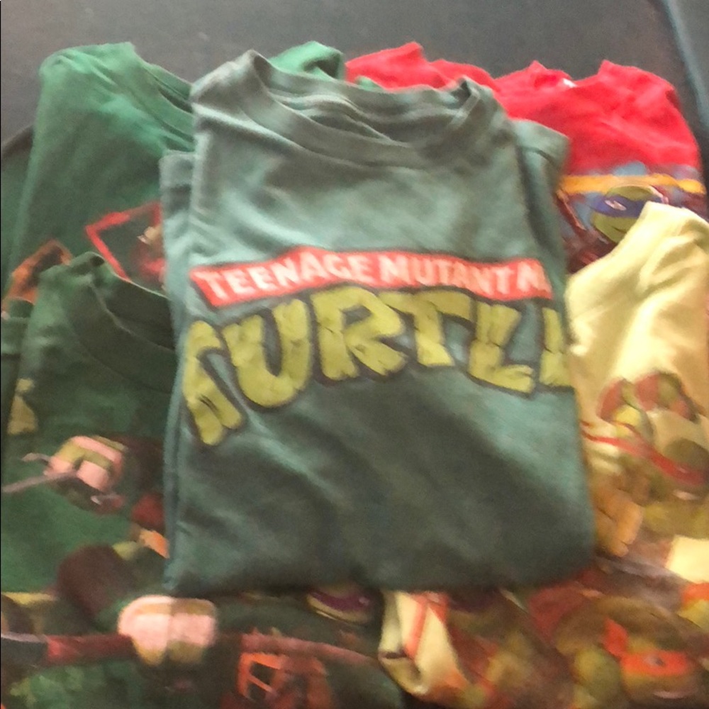 5 boys shirts.